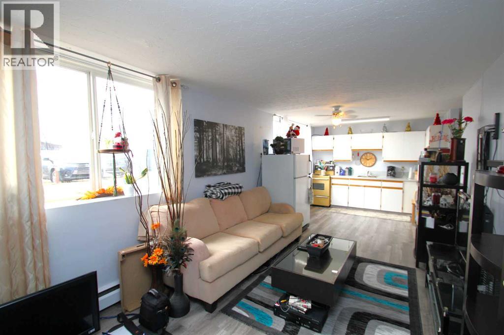 5125 49 Avenue, Rimbey, Alberta  T0C 2J0 - Photo 9 - A2270698