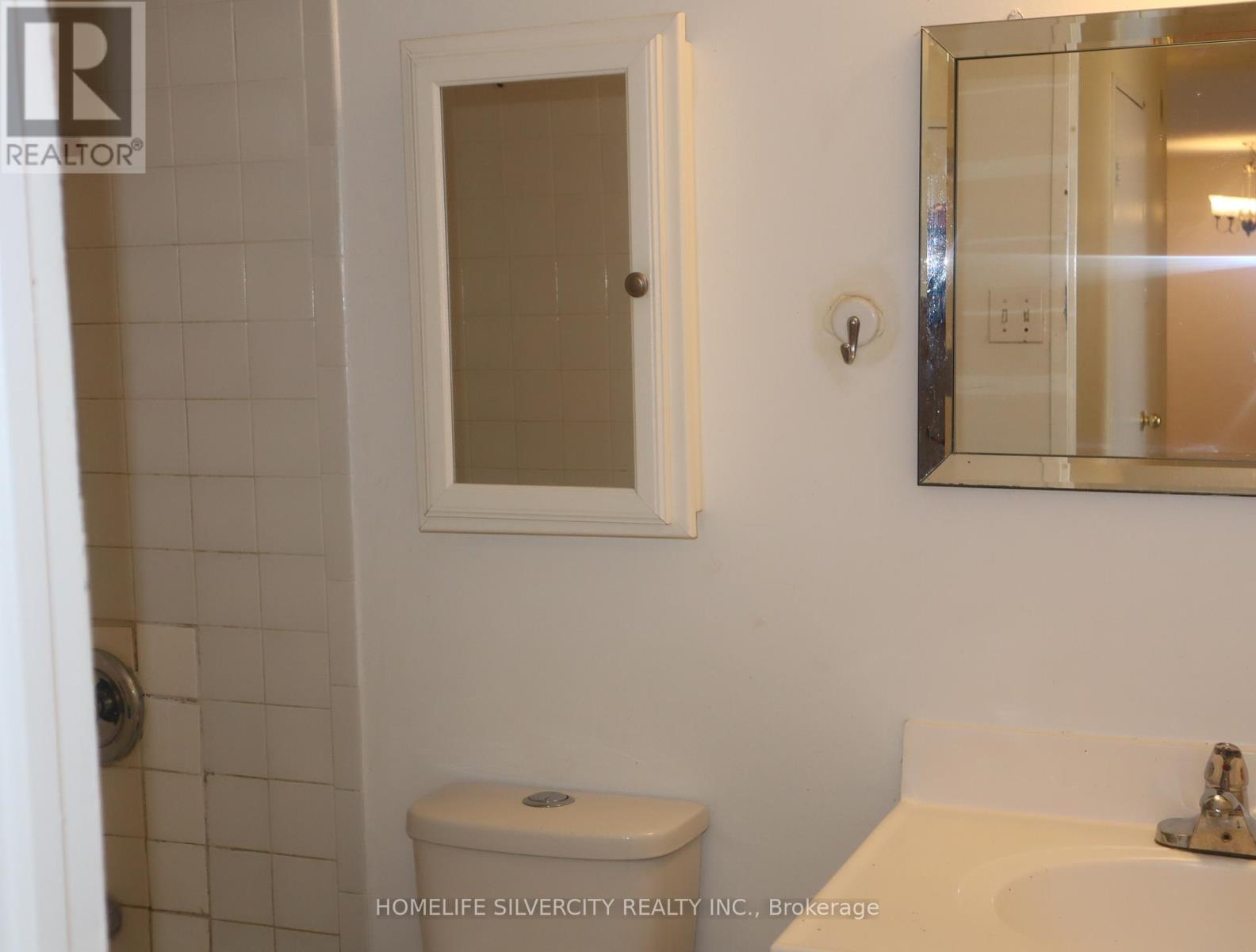 2009 - 4 Kings Cross Road, Brampton, Ontario  L6T 3X8 - Photo 14 - W12549762