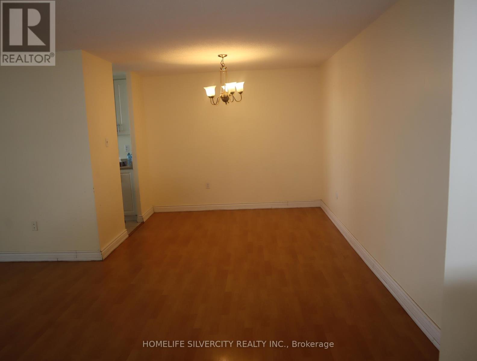 2009 - 4 Kings Cross Road, Brampton, Ontario  L6T 3X8 - Photo 9 - W12549762