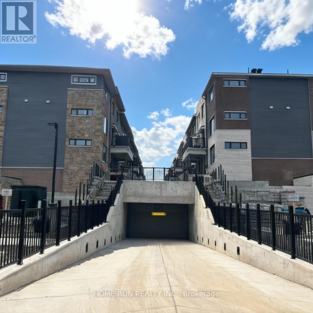 20 - 701 Glenroy Gilbert Drive, Ottawa, Ontario  K2J 7N8 - Photo 4 - X12549774