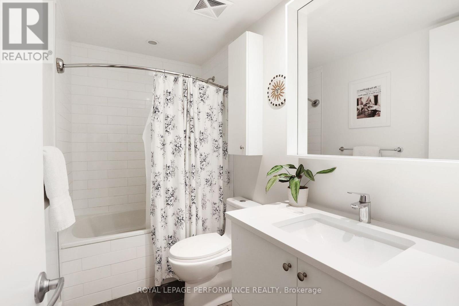 503 - 7 Marquette Avenue, Ottawa, Ontario  K1L 8A7 - Photo 22 - X12549784