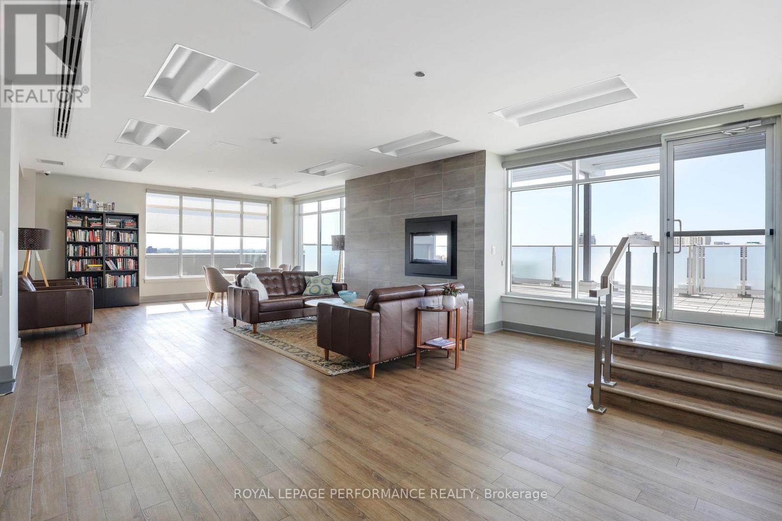 503 - 7 Marquette Avenue, Ottawa, Ontario  K1L 8A7 - Photo 26 - X12549784