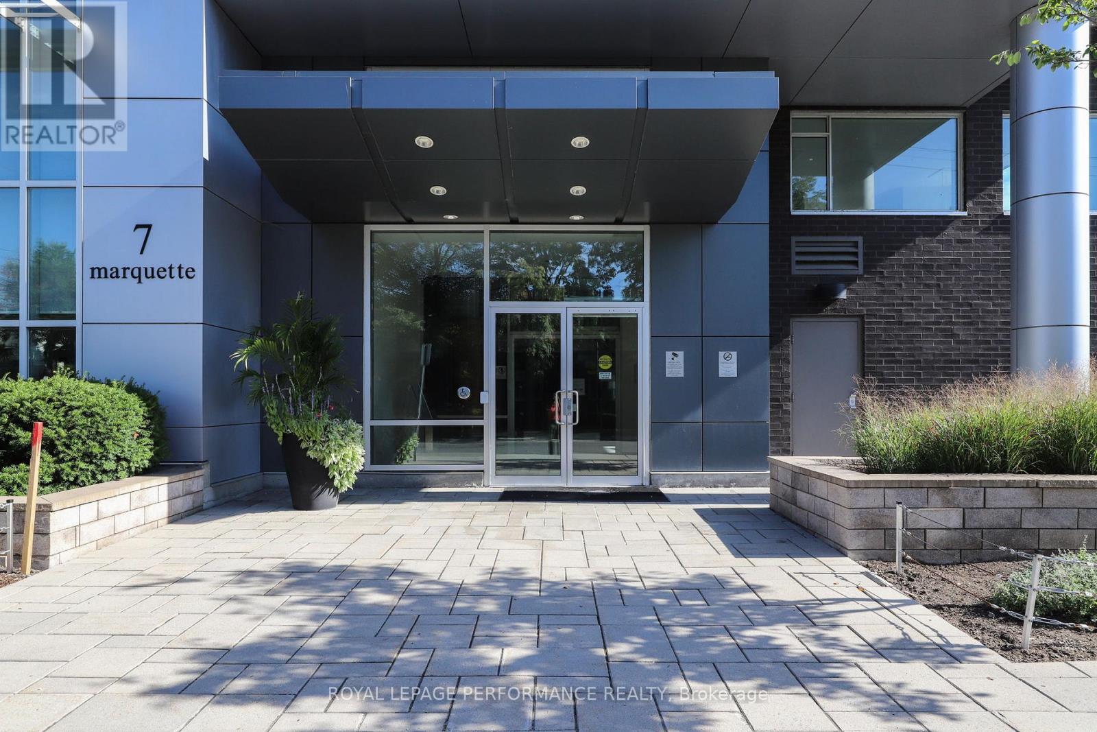 503 - 7 Marquette Avenue, Ottawa, Ontario  K1L 8A7 - Photo 4 - X12549784