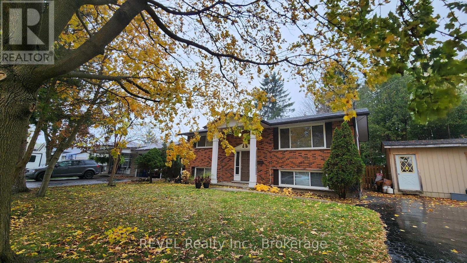 747 Parkdale Avenue E, Fort Erie, Ontario  L2A 5B7 - Photo 10 - X12549782