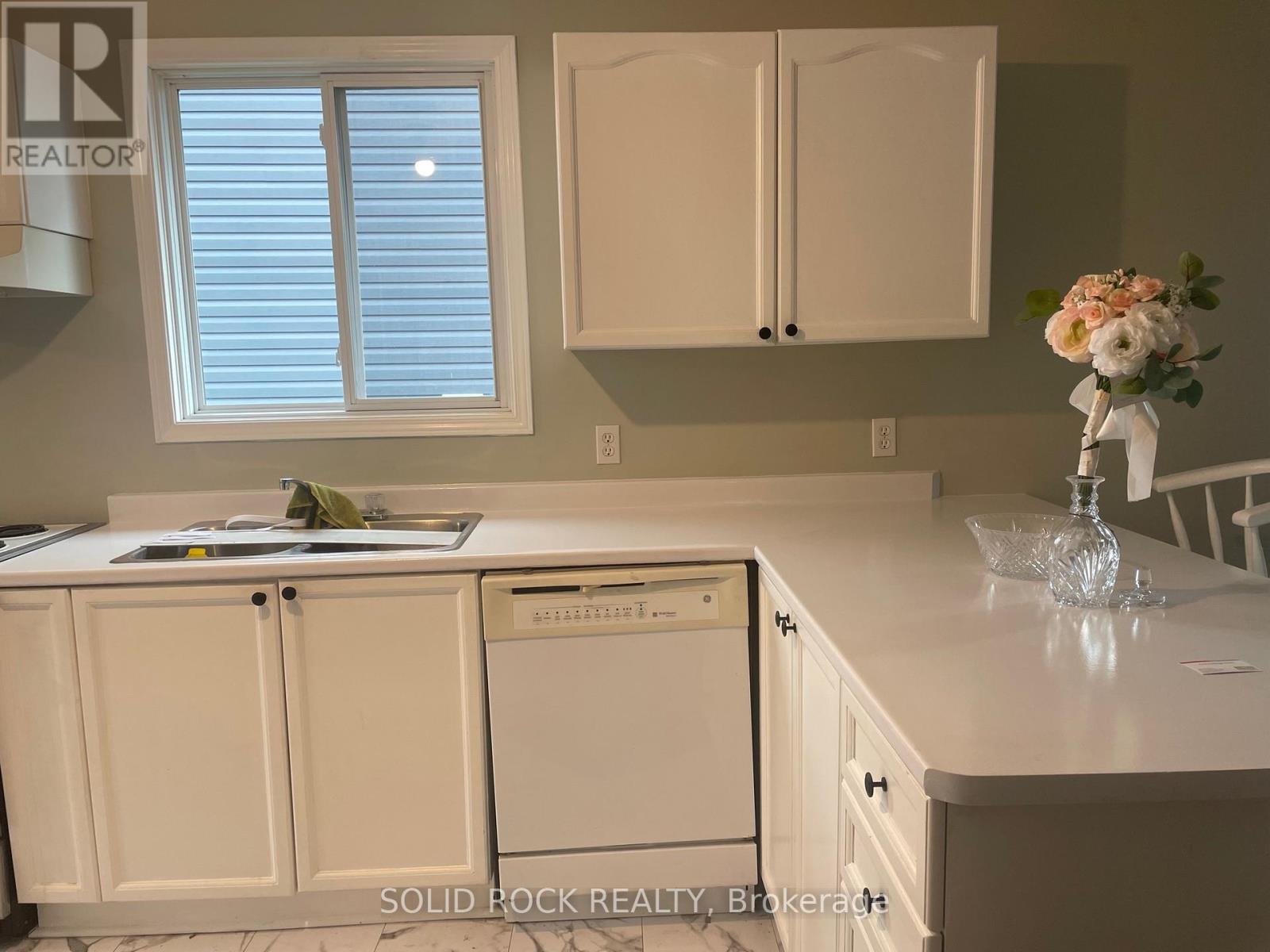 492 Boxwood Street S, Kingston, Ontario K7M 9C4 - Photo 28 - X12527164