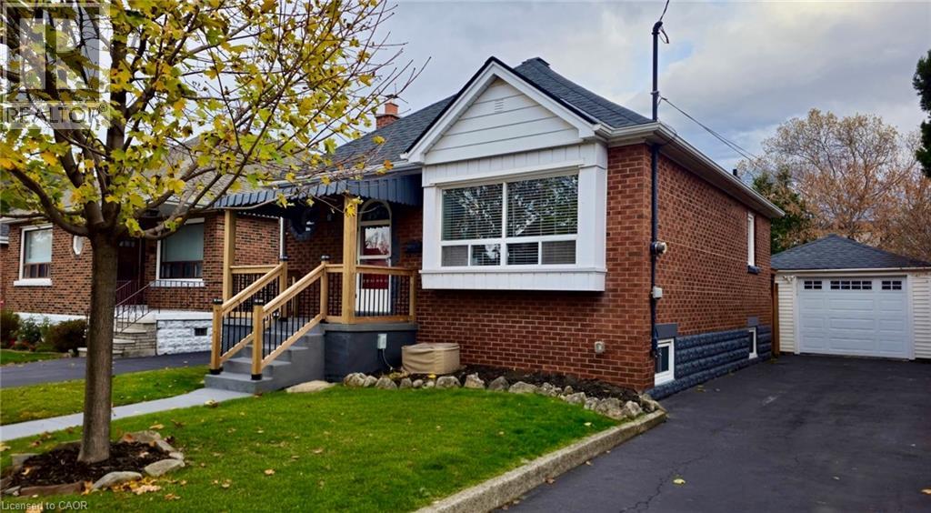 105 WEIR Street S, Hamilton, Ontario