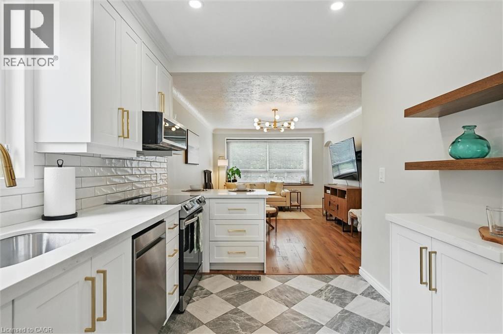 105 Weir Street S, Hamilton, Ontario  L8K 3A8 - Photo 11 - 40771125