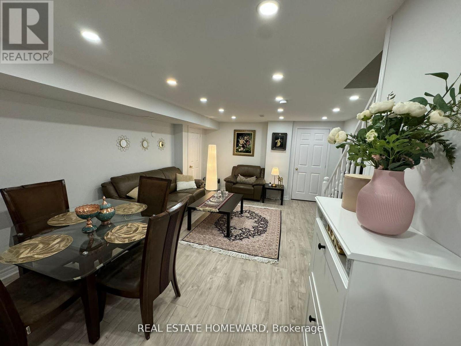 Bsmt - 29 Sarah Ashbridge Avenue, Toronto, Ontario  M4L 3Y1 - Photo 3 - E12549778