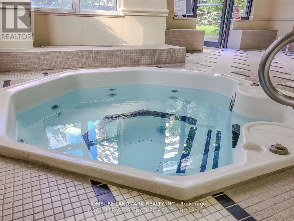 510 - 28 Byng Avenue, Toronto, Ontario  M2N 7H4 - Photo 5 - C12547880