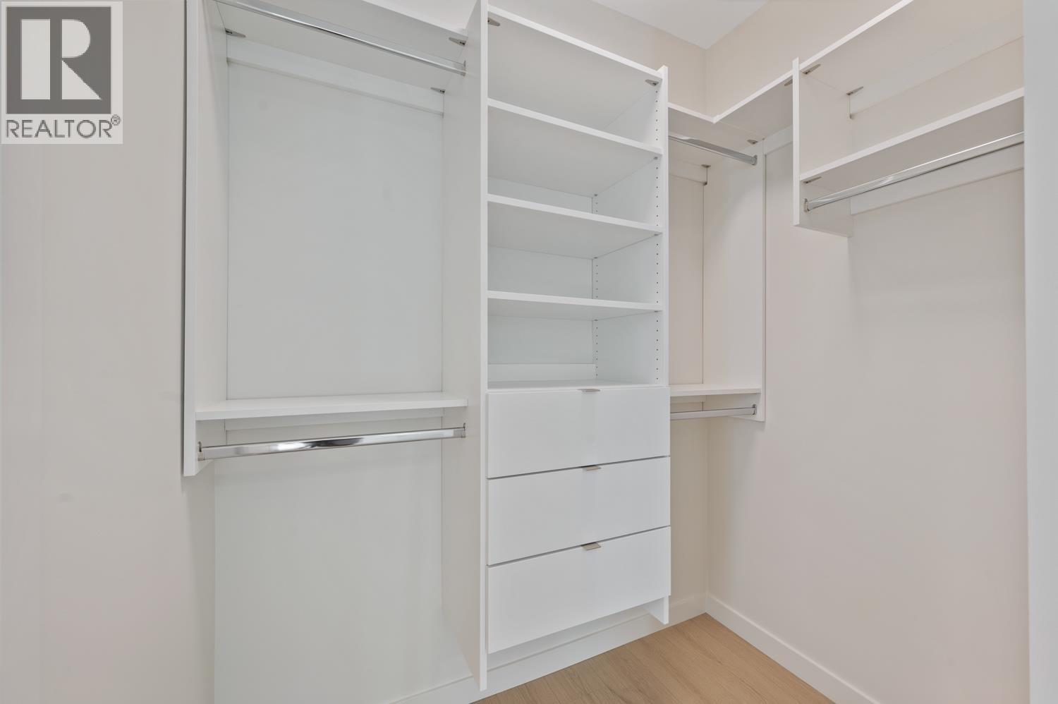 60x 2015 St Johns Road, Port Moody, British Columbia  V3H 0N5 - Photo 12 - R3067746