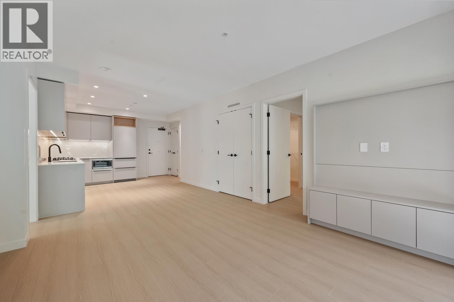 60x 2015 St Johns Road, Port Moody, British Columbia  V3H 0N5 - Photo 9 - R3067746