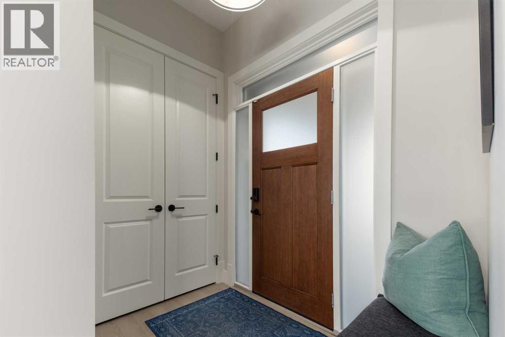 232 Discovery Drive Sw, Calgary, Alberta  T3H 6A2 - Photo 7 - A2270308