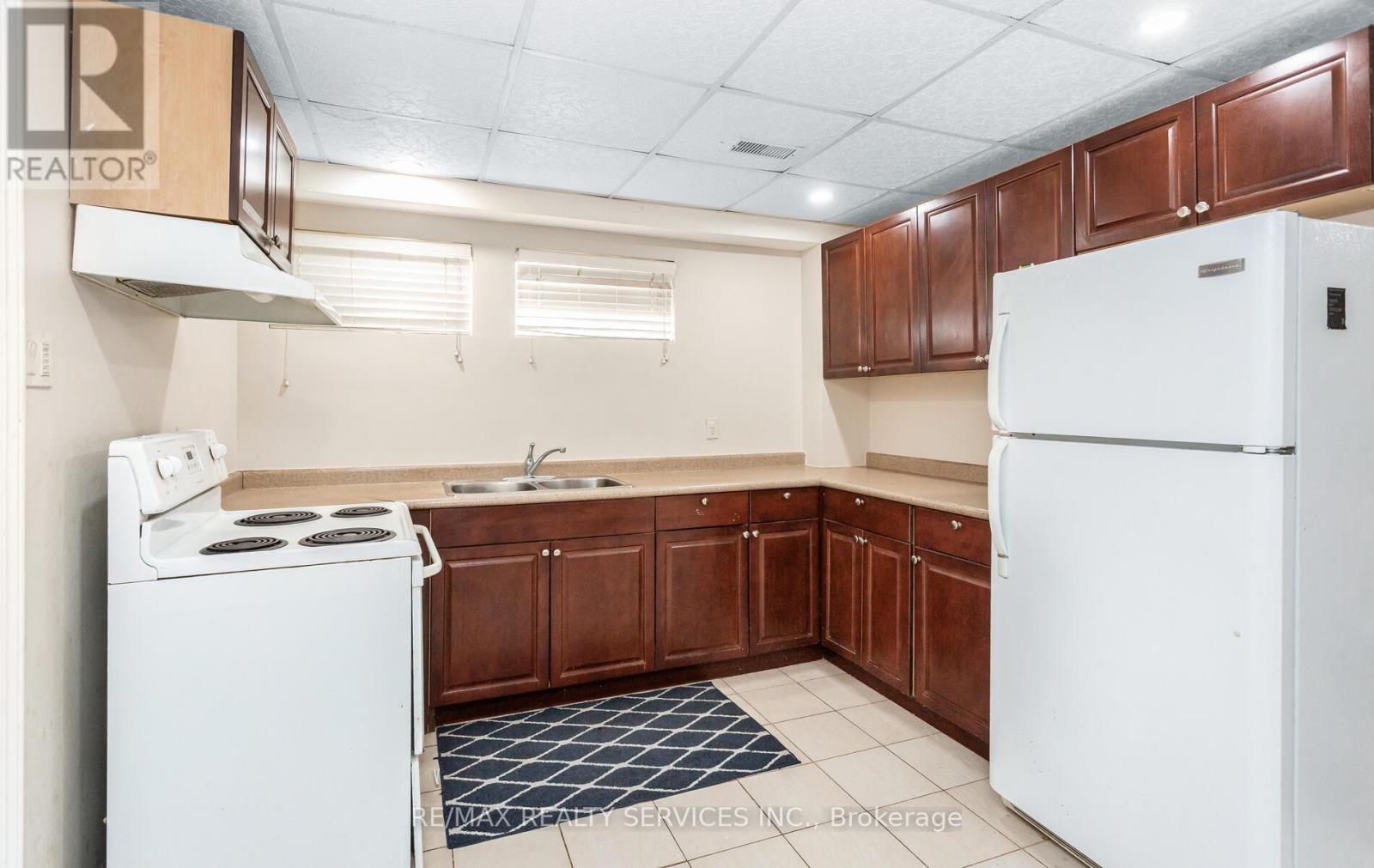 3770 Brinwood Gate, Mississauga, Ontario  L5M 7H2 - Photo 27 - W12549794