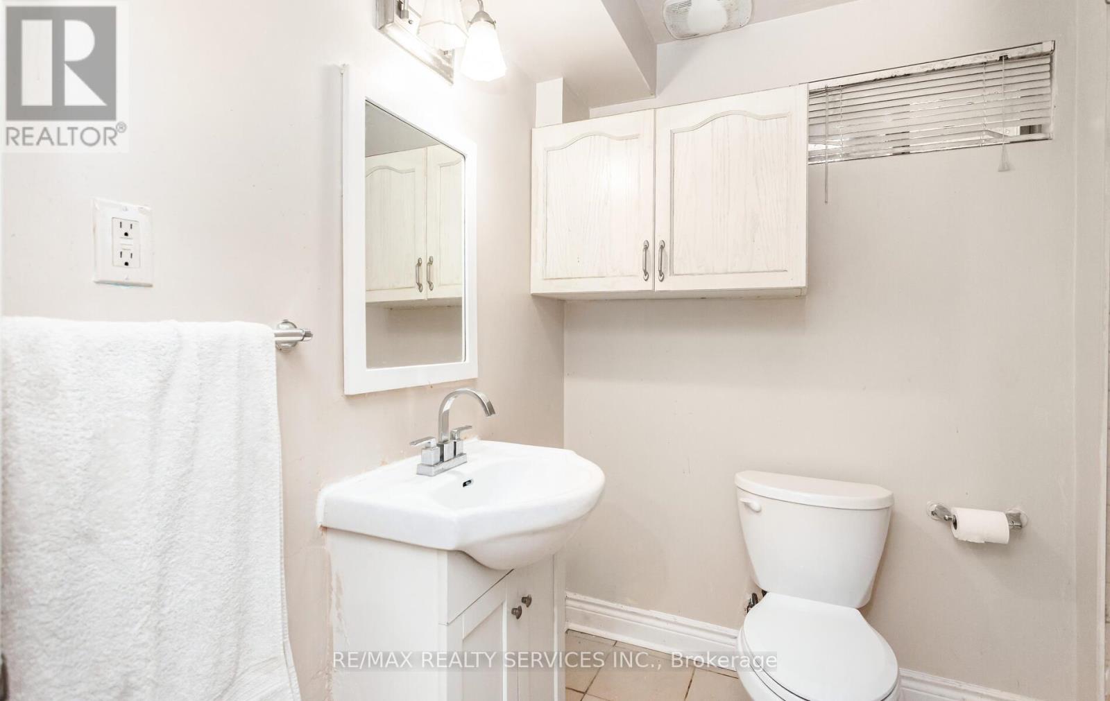 3770 Brinwood Gate, Mississauga, Ontario  L5M 7H2 - Photo 31 - W12549794