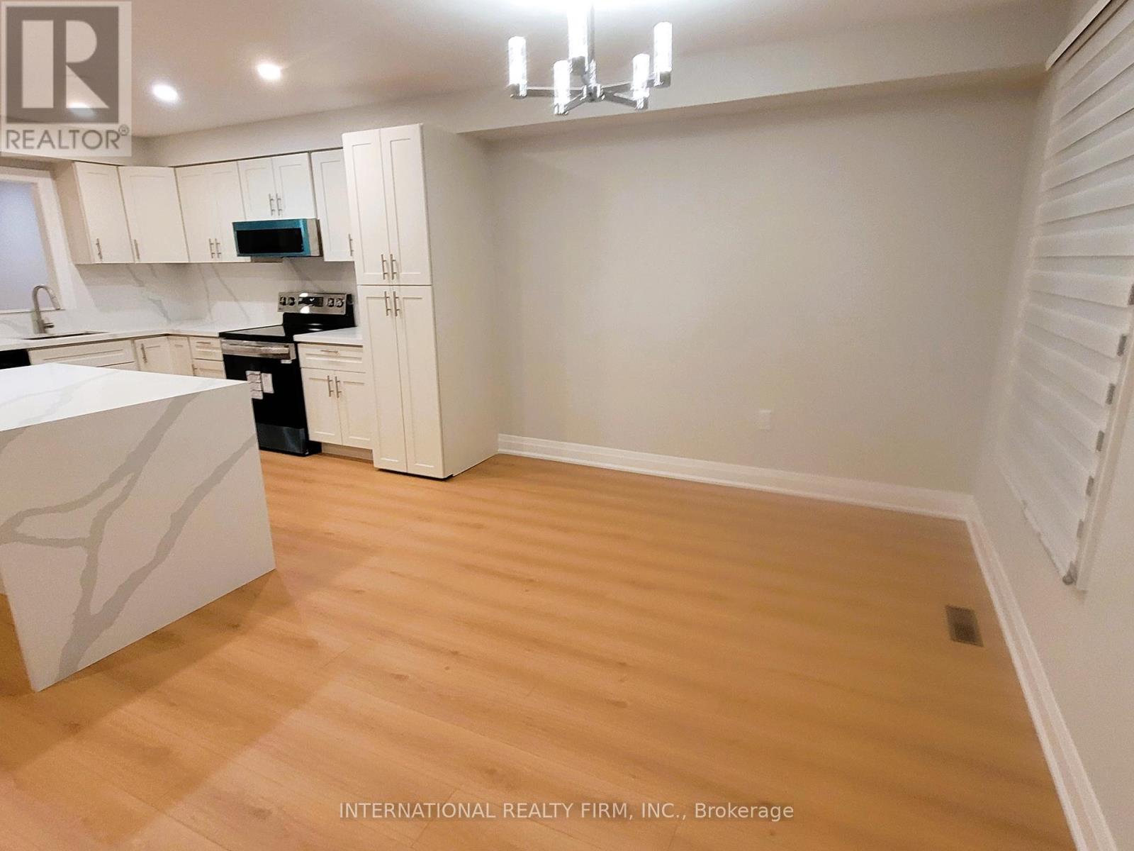 50 Beresford Drive, Richmond Hill, Ontario  L4B 4J6 - Photo 21 - N12549802