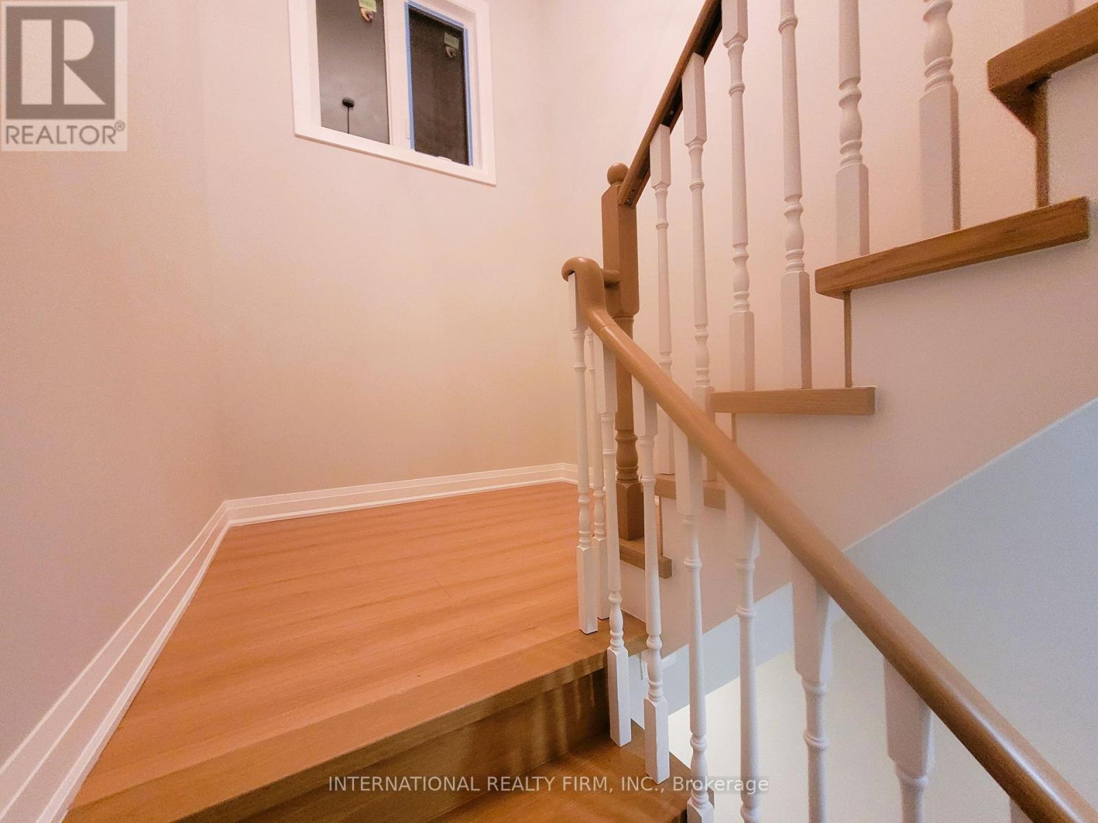 50 Beresford Drive, Richmond Hill, Ontario  L4B 4J6 - Photo 23 - N12549802