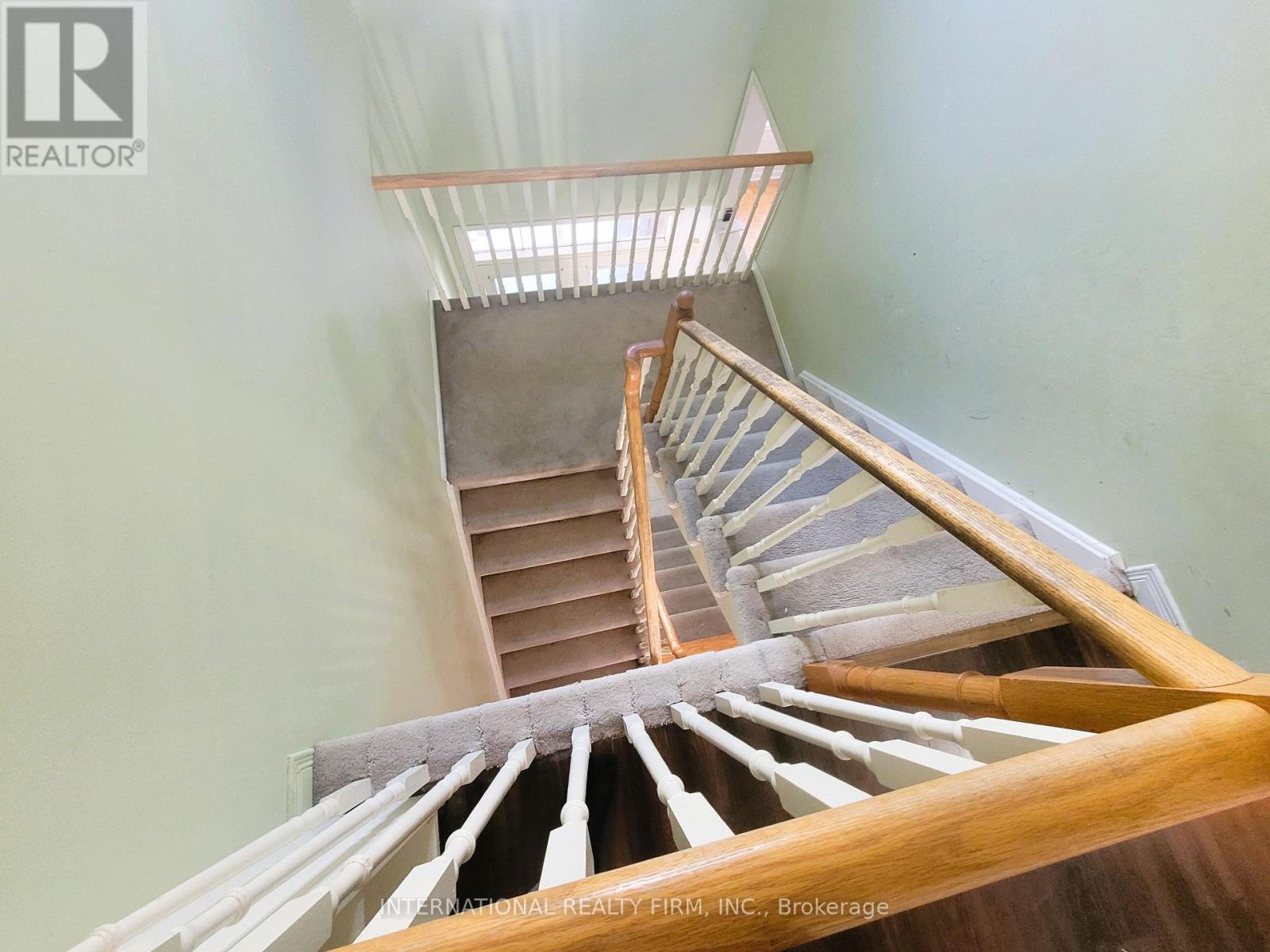 50 Beresford Drive, Richmond Hill, Ontario  L4B 4J6 - Photo 24 - N12549802