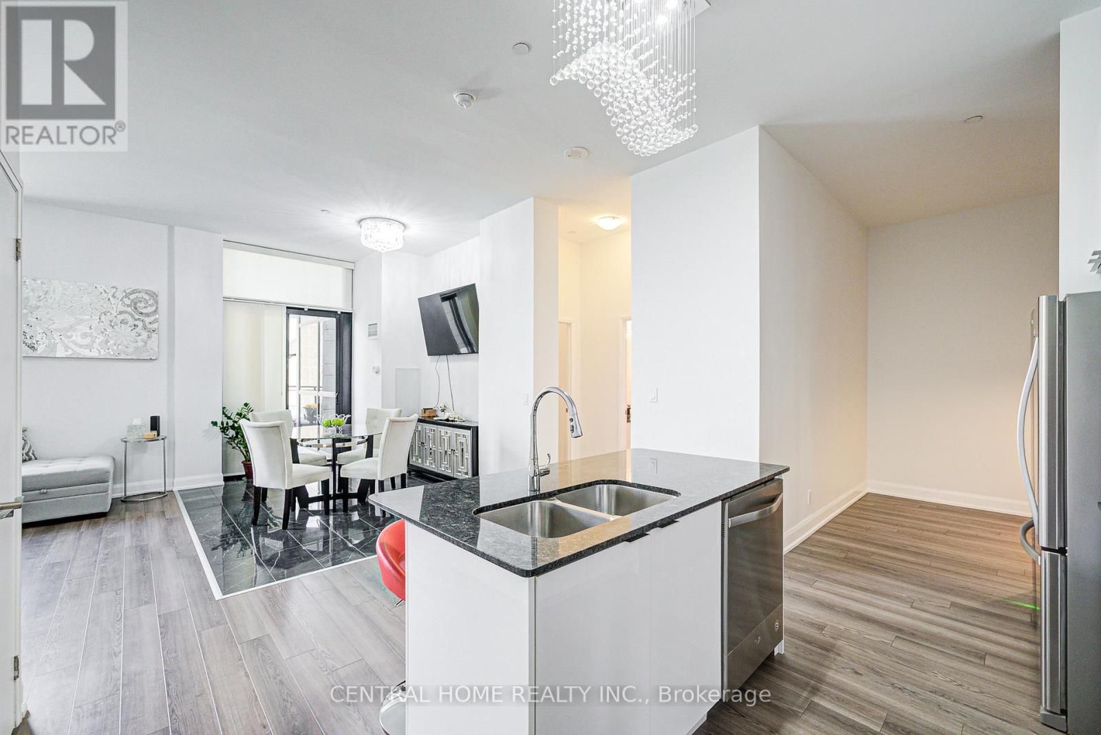 210 - 2910 Highway 7 Road W, Vaughan, Ontario  L4K 0H8 - Photo 12 - N12549804