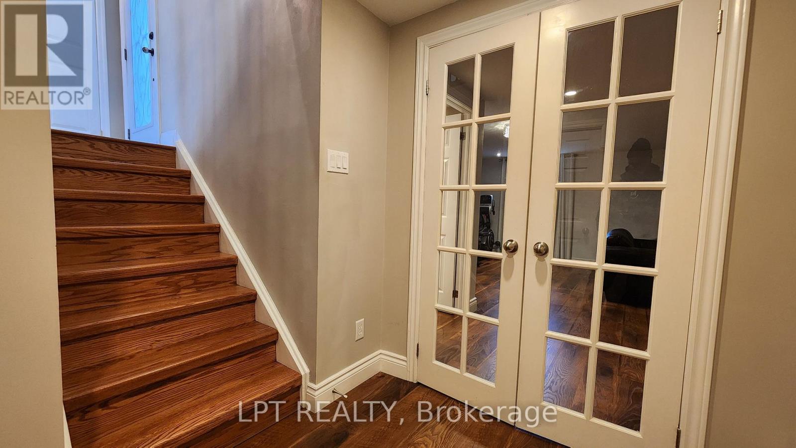 48 Maplehurst Crescent, Barrie, Ontario  L4M 4X2 - Photo 24 - S12549796