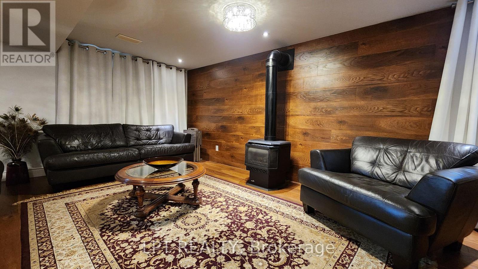 48 Maplehurst Crescent, Barrie, Ontario  L4M 4X2 - Photo 26 - S12549796