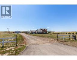 5121 Township Road 120, Dunmore, Ca