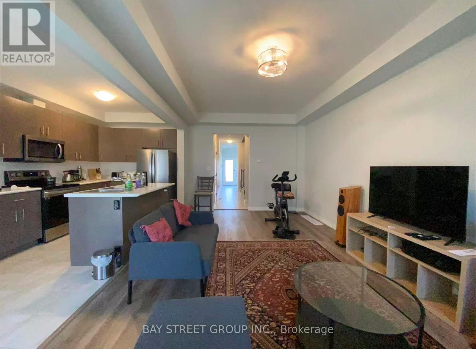 7377 Marvel Drive, Niagara Falls, Ontario  L2H 3T6 - Photo 3 - X12549810