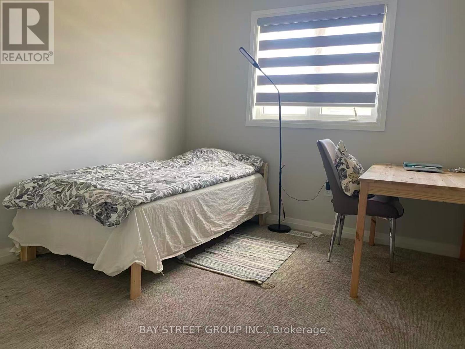 7377 Marvel Drive, Niagara Falls, Ontario  L2H 3T6 - Photo 9 - X12549810