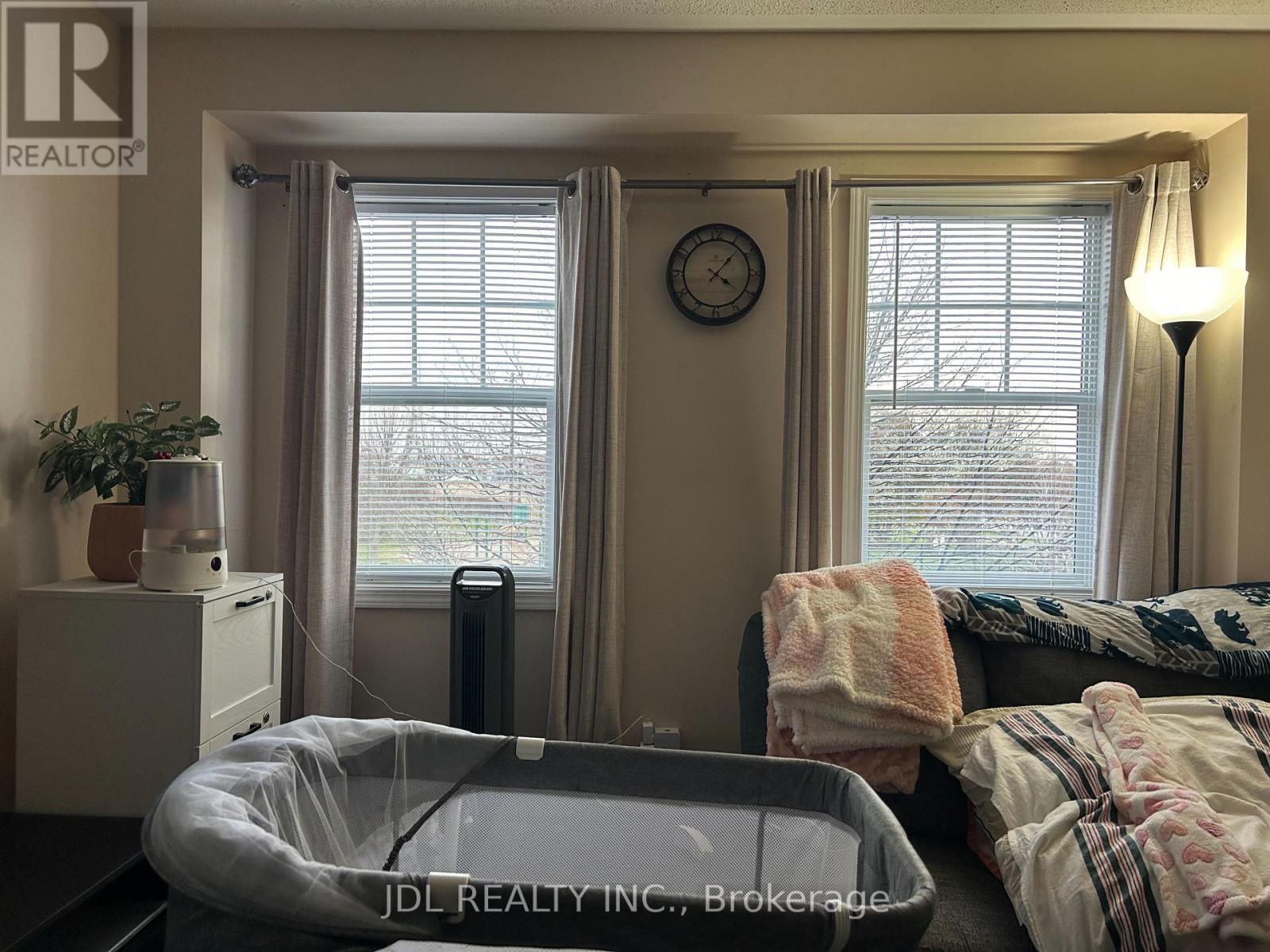 233a Rouge River Dr Drive, Toronto, Ontario M1B 6H2 - Photo 7 - E12548138