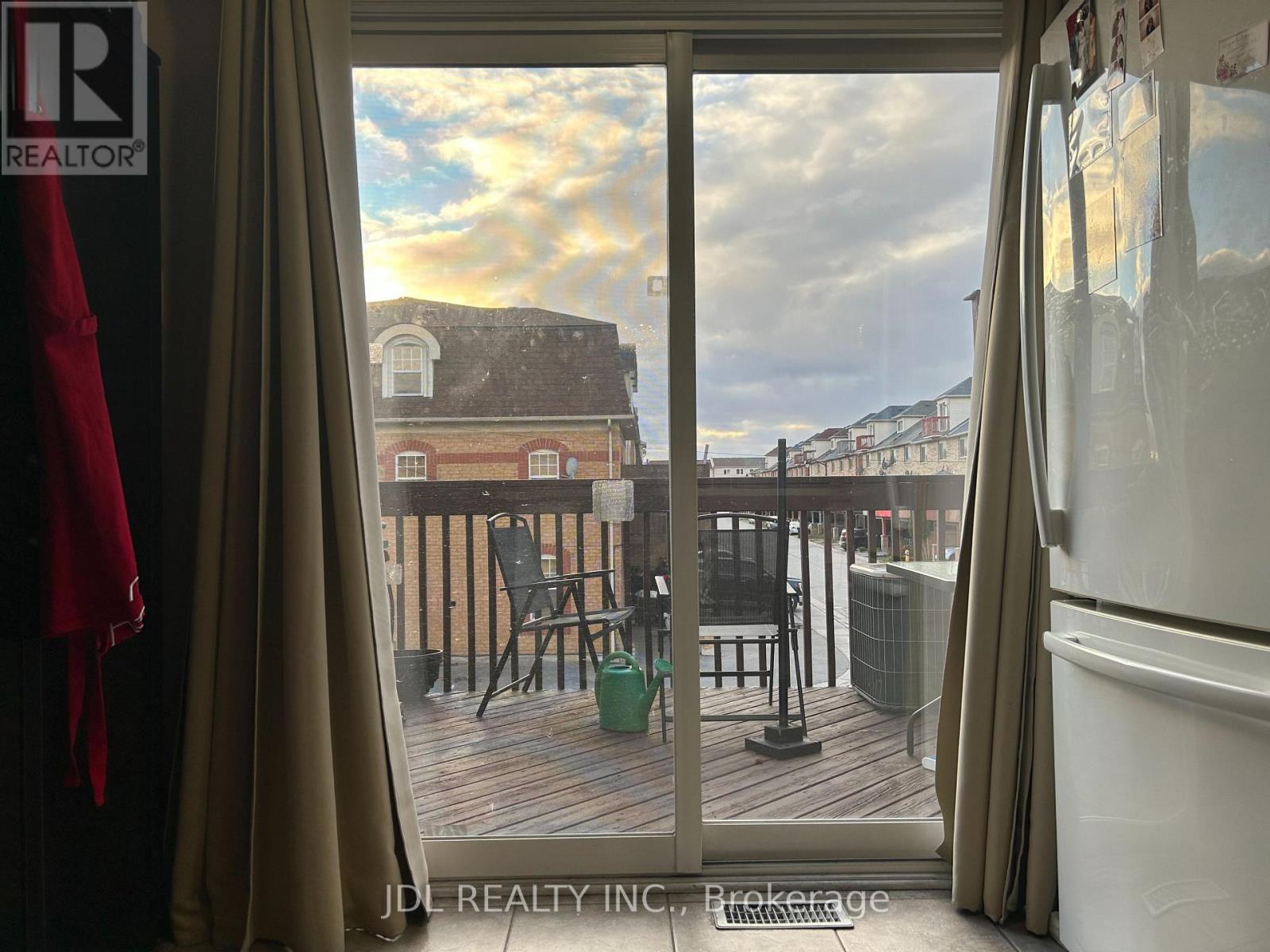 233a Rouge River Dr Drive, Toronto, Ontario M1B 6H2 - Photo 6 - E12548138