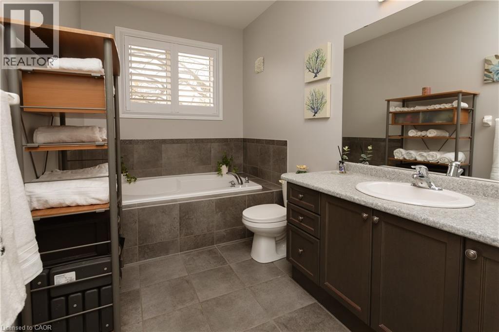 1024 Upper Thames Drive, Woodstock, Ontario  N4T 0H4 - Photo 19 - 40786488