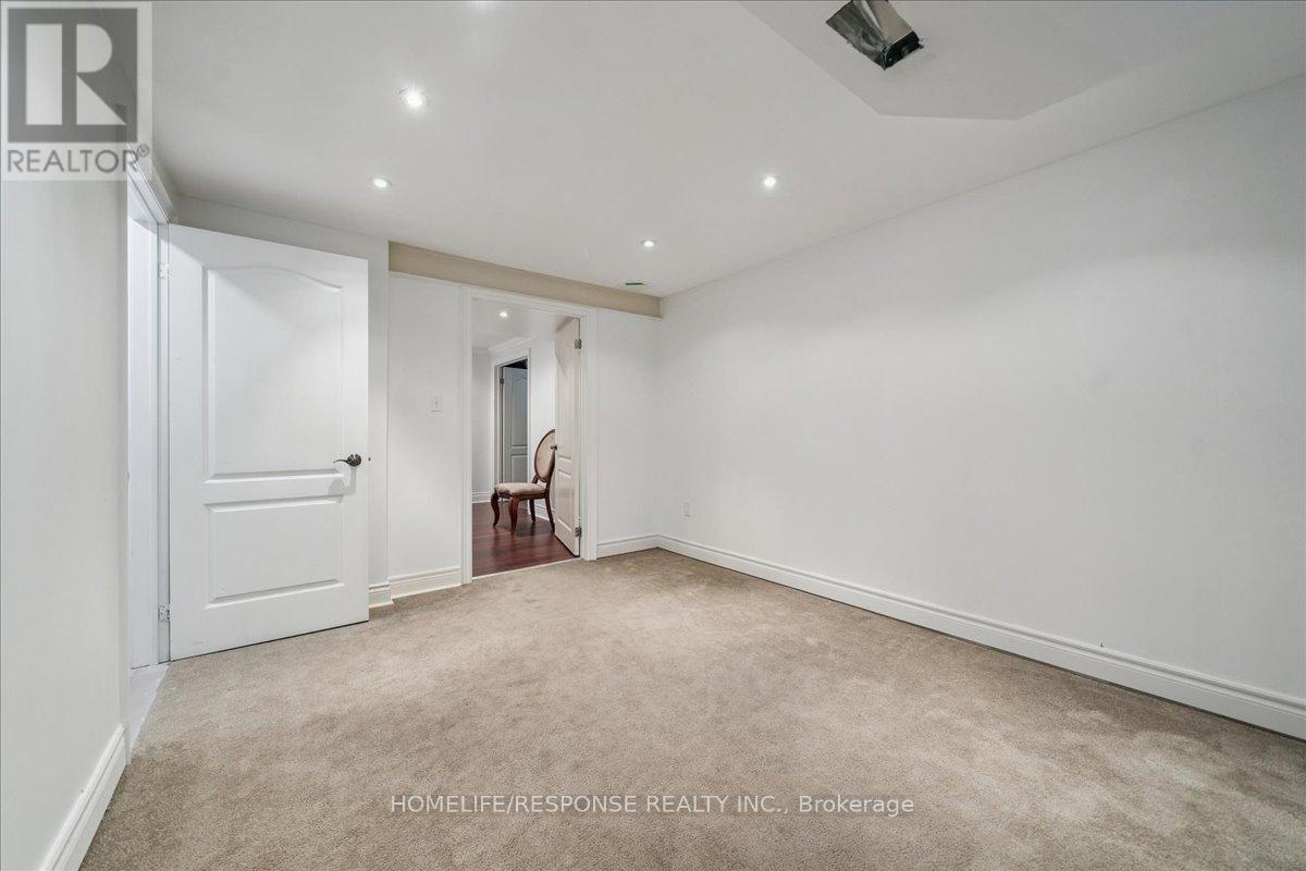 17 Mcnutt Street, Brampton, Ontario L6Y 5L3 - Photo 30 - W12507892