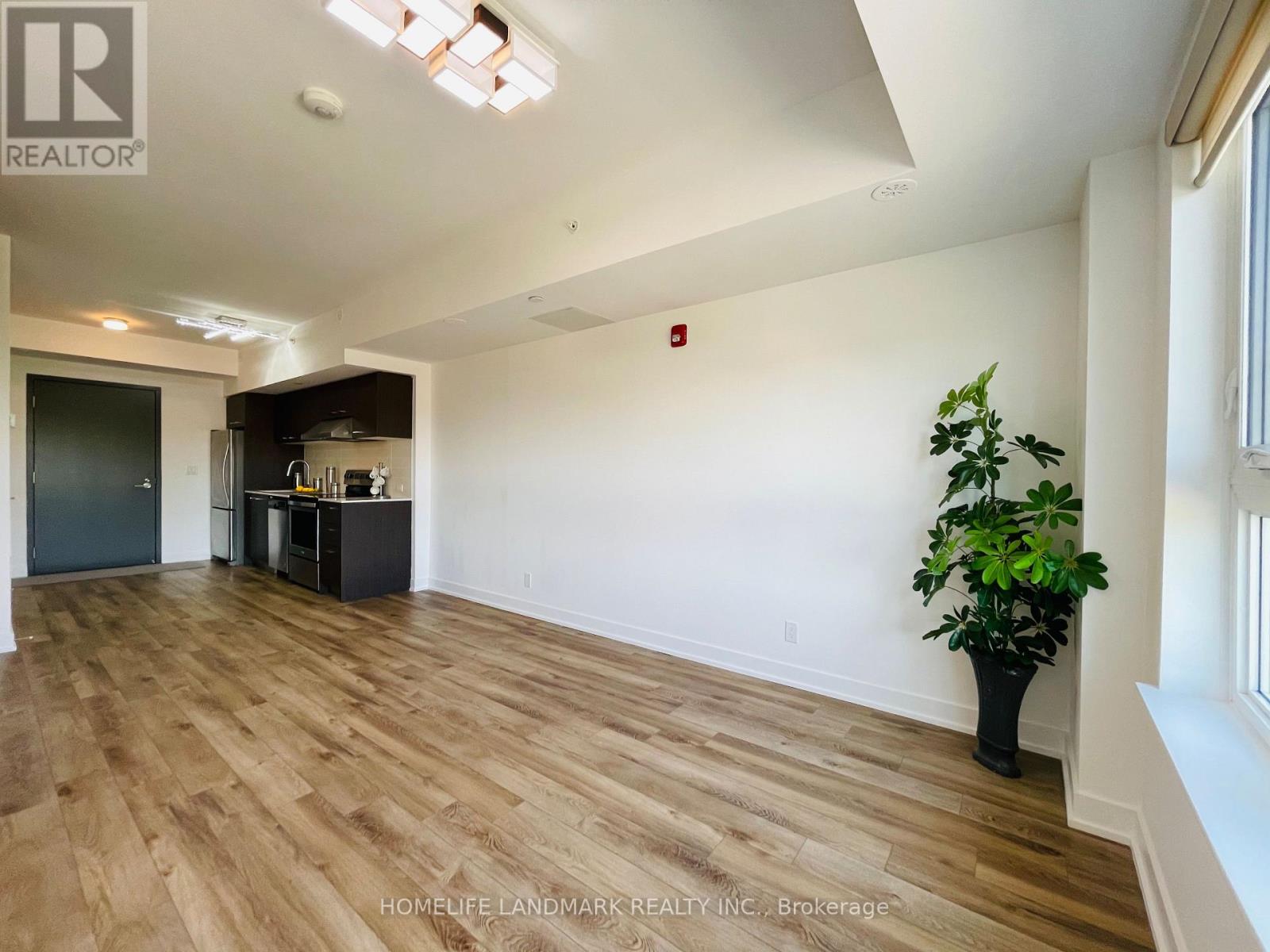 303 - 2100 Bridletowne Circle, Toronto, Ontario M1W 2L1 - Photo 6 - E12493858