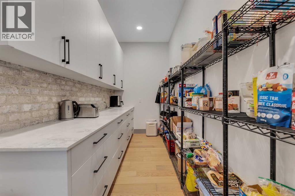 30 Roselawn Crescent Nw, Calgary, Alberta T2K 1K6 - Photo 24 - A2269817