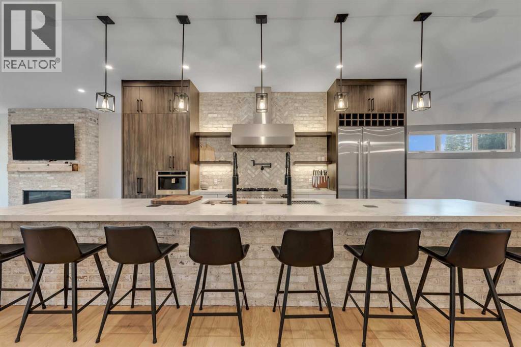 30 Roselawn Crescent Nw, Calgary, Alberta T2K 1K6 - Photo 15 - A2269817