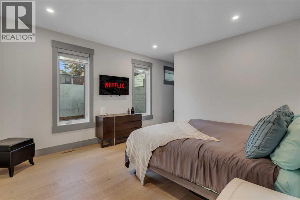 30 Roselawn Crescent Nw, Calgary, Alberta T2K 1K6 - Photo 25 - A2269817