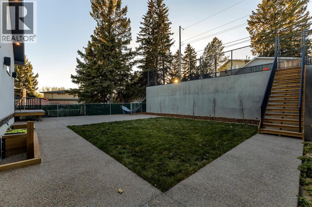 30 Roselawn Crescent Nw, Calgary, Alberta T2K 1K6 - Photo 48 - A2269817