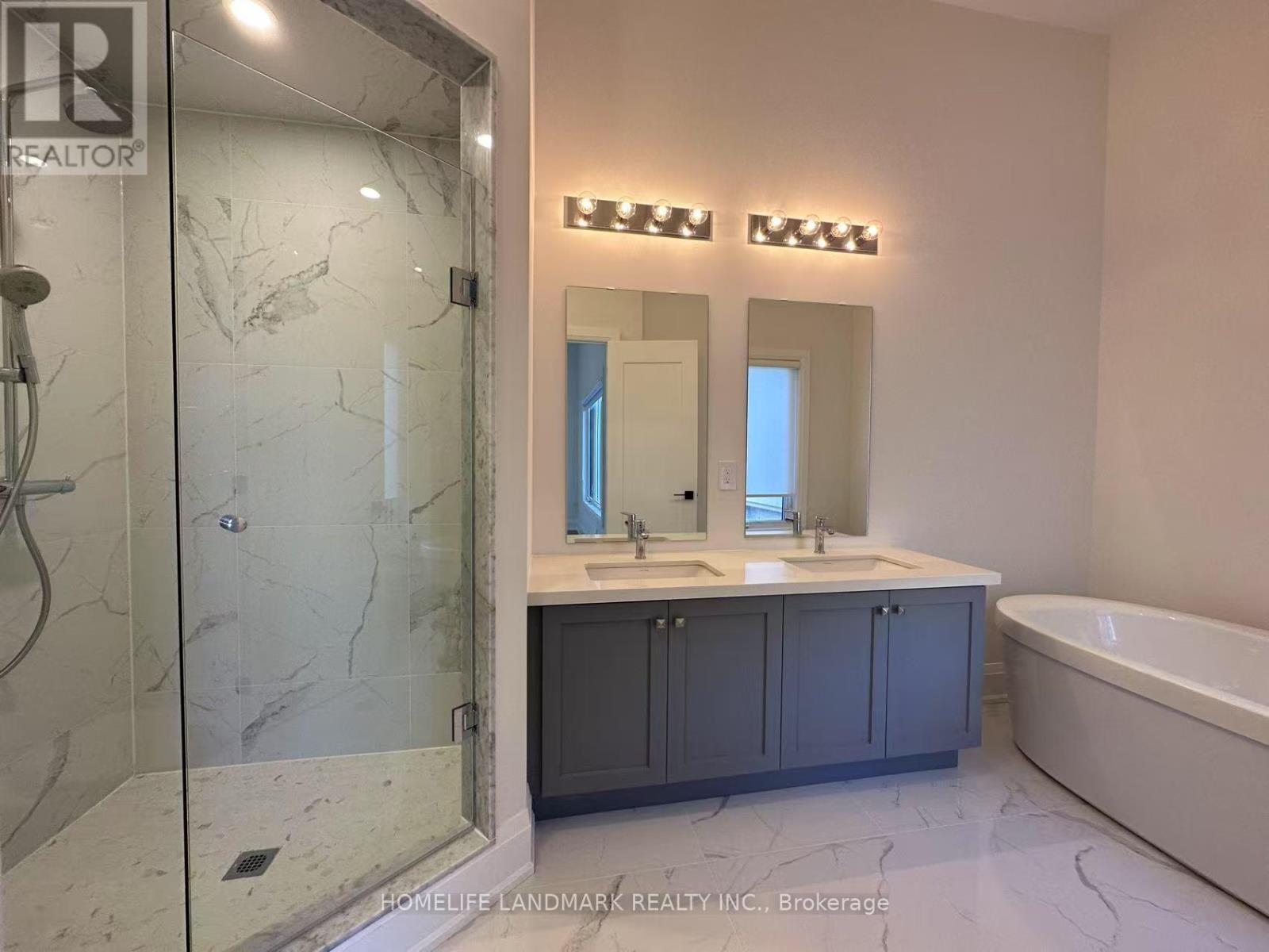 9420 Bayview Avenue, Richmond Hill, Ontario  L4C 4L8 - Photo 7 - N12549822