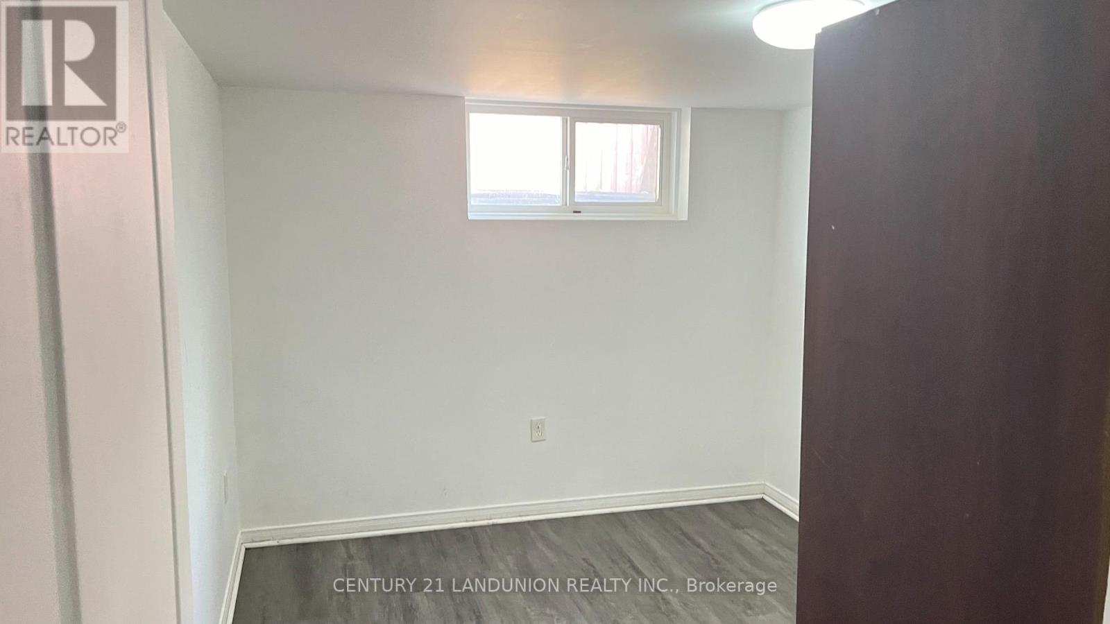 Bsmt - 215 Browndale Crescent, Richmond Hill, Ontario  L4C 3H9 - Photo 9 - N12549834