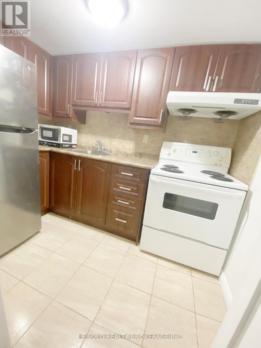 Bsmt - 69 Sandham Crescent, Markham, Ontario L3S 3M2 - Photo 8 - N12549836