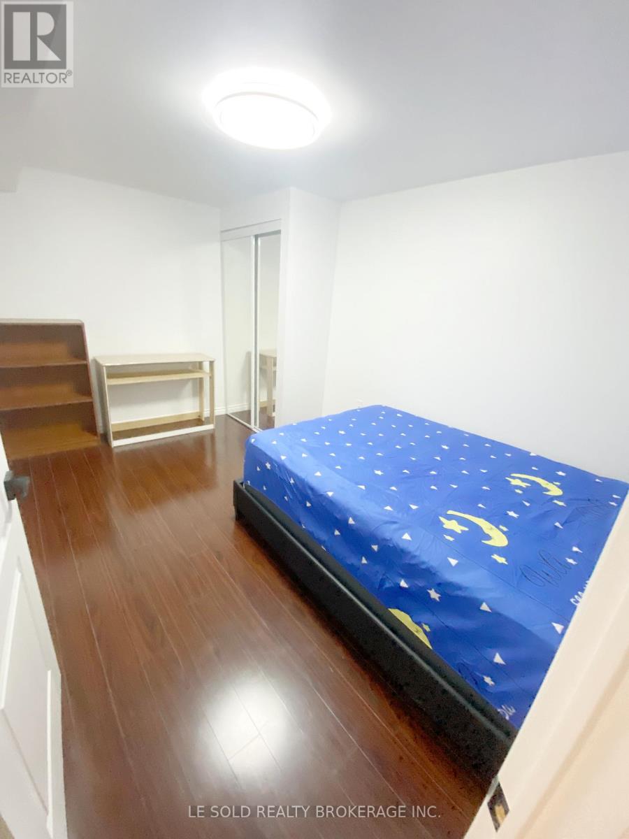 Bsmt - 69 Sandham Crescent, Markham, Ontario L3S 3M2 - Photo 9 - N12549836