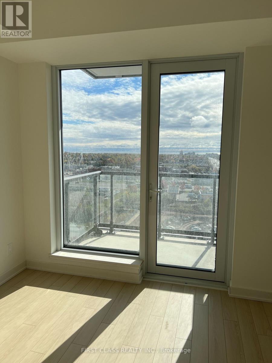 1207 - 3071 Trafalgar Road, Oakville, Ontario  L6H 8C6 - Photo 10 - W12549818