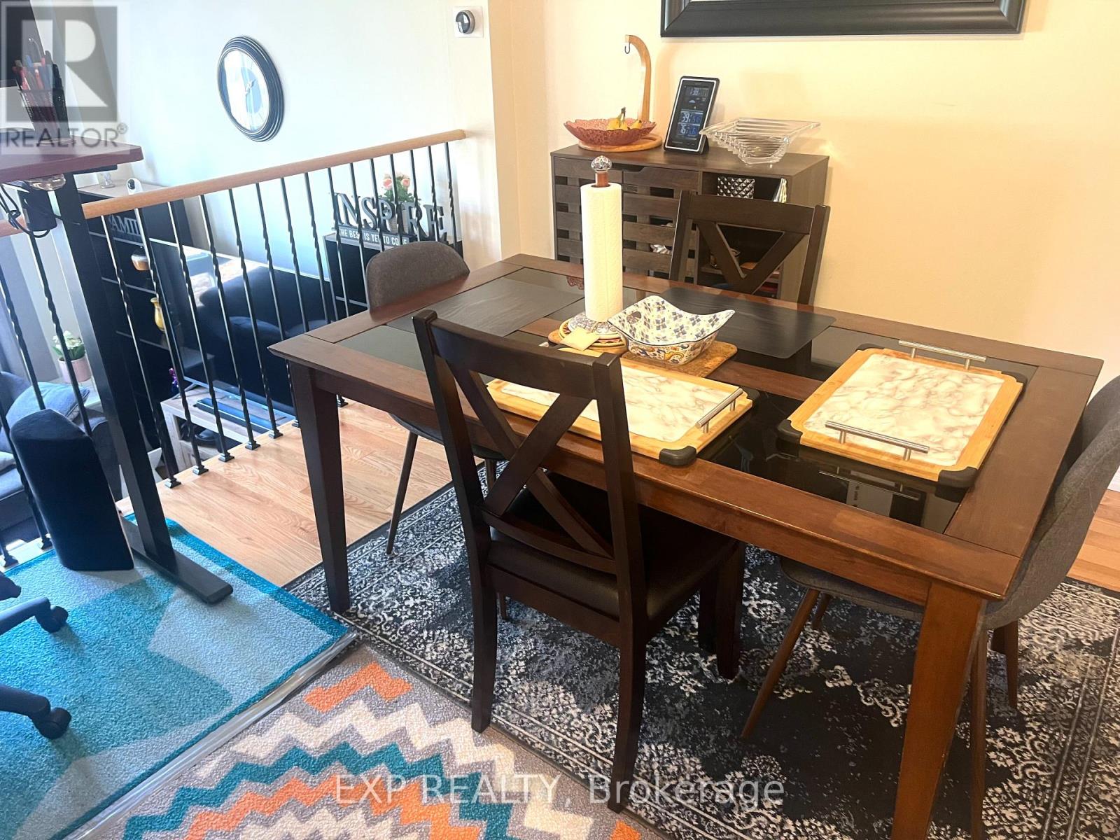 19 Darras Court, Brampton, Ontario  L6T 1W7 - Photo 10 - W12549826