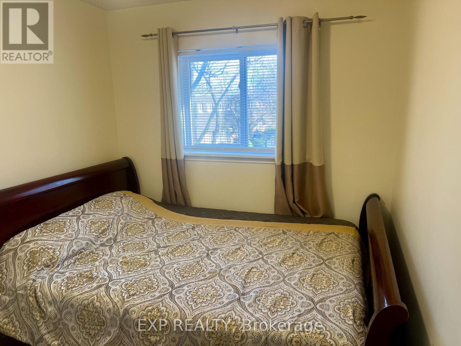 19 Darras Court, Brampton, Ontario  L6T 1W7 - Photo 36 - W12549826