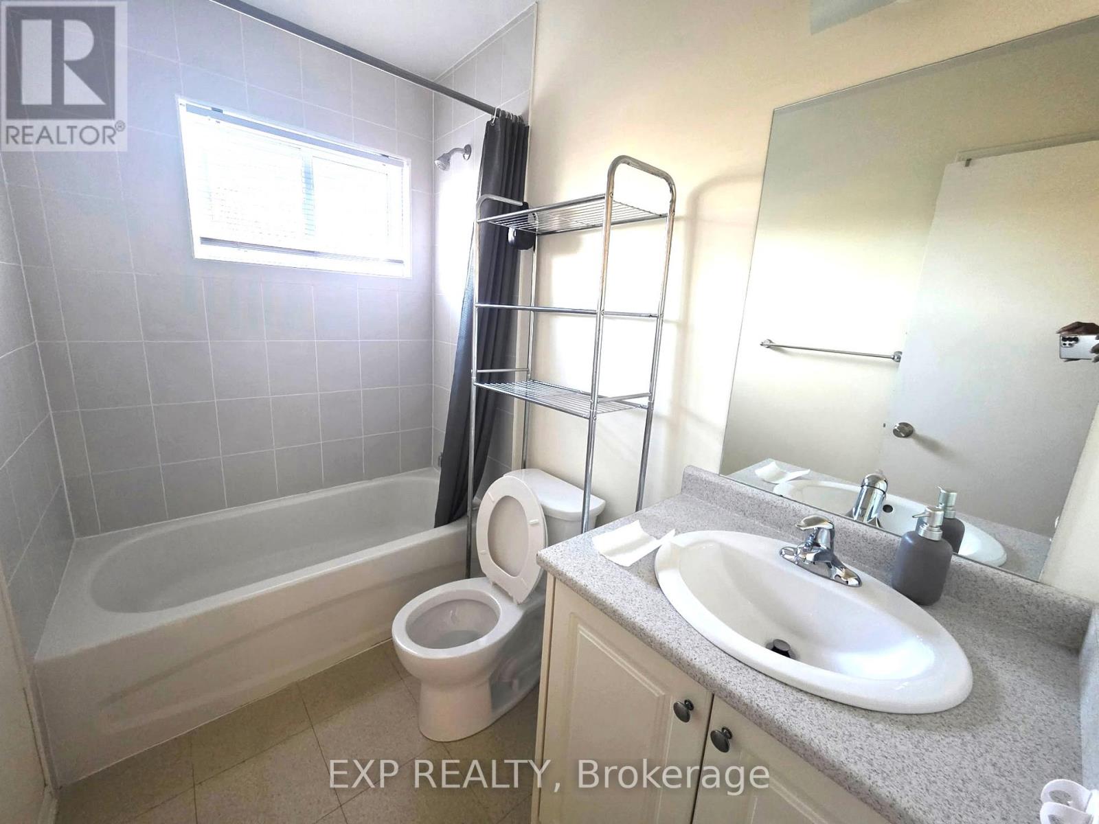 19 Darras Court, Brampton, Ontario  L6T 1W7 - Photo 39 - W12549826