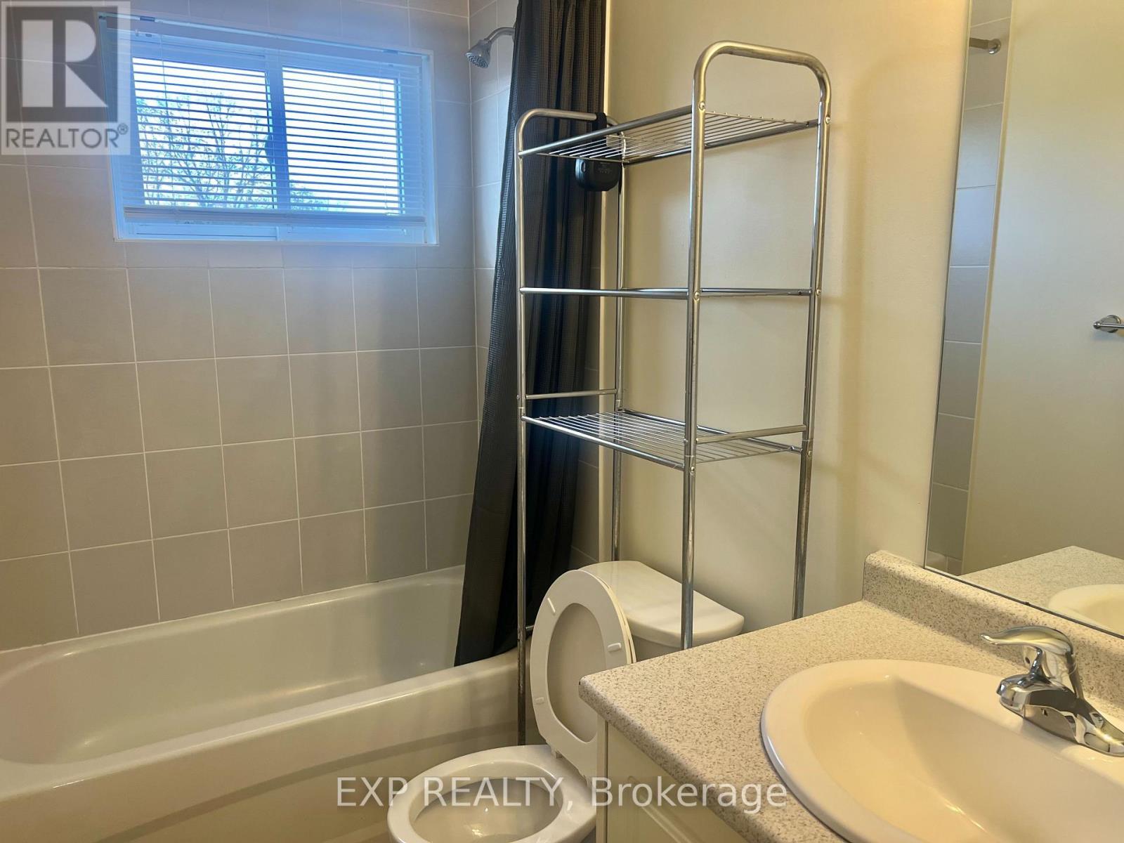 19 Darras Court, Brampton, Ontario  L6T 1W7 - Photo 40 - W12549826