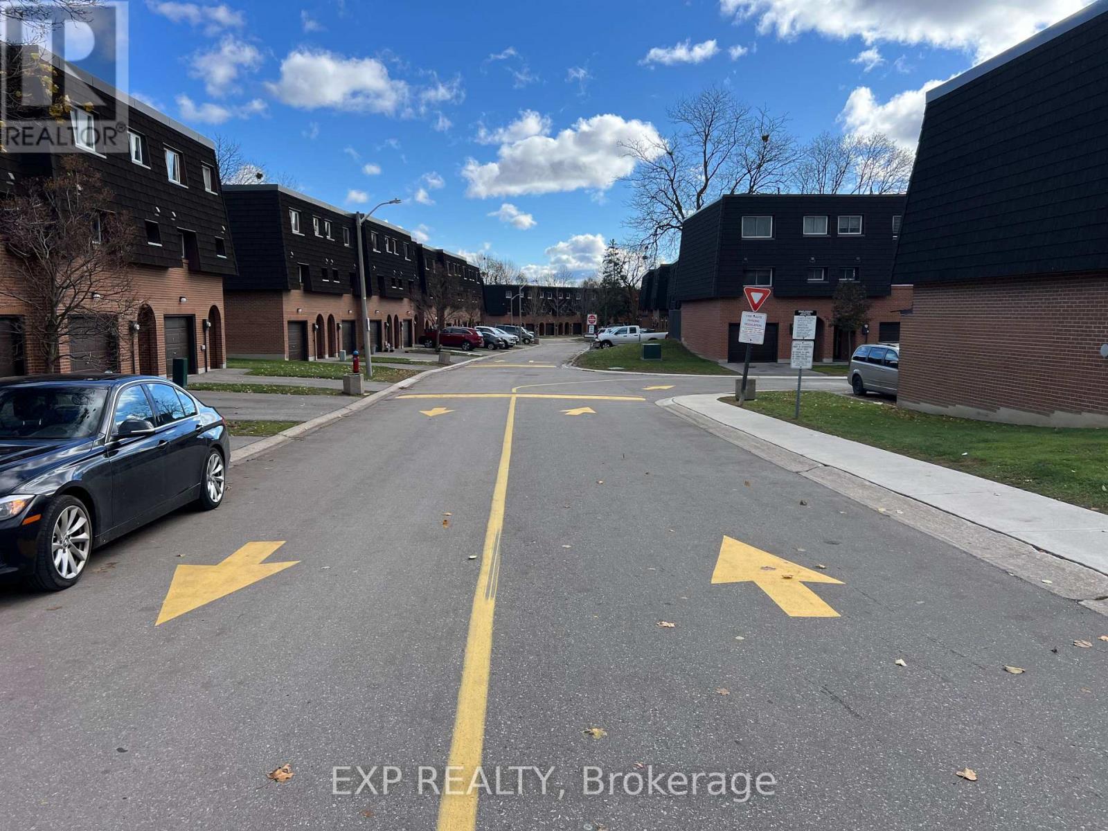 19 Darras Court, Brampton, Ontario  L6T 1W7 - Photo 48 - W12549826