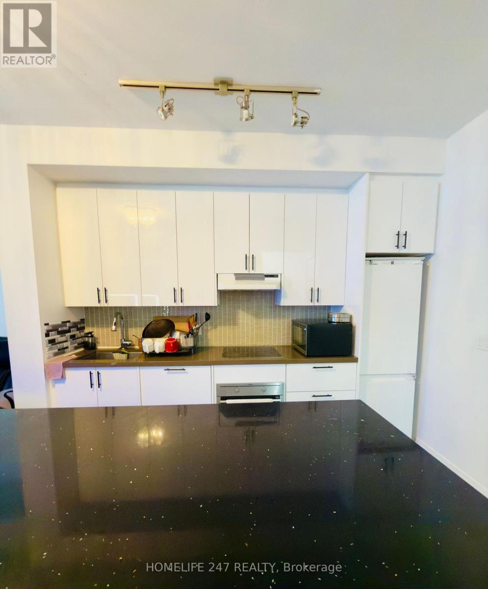 609 - 59 Annie Craig Drive, Toronto, Ontario  M8V 0C5 - Photo 3 - W12549828