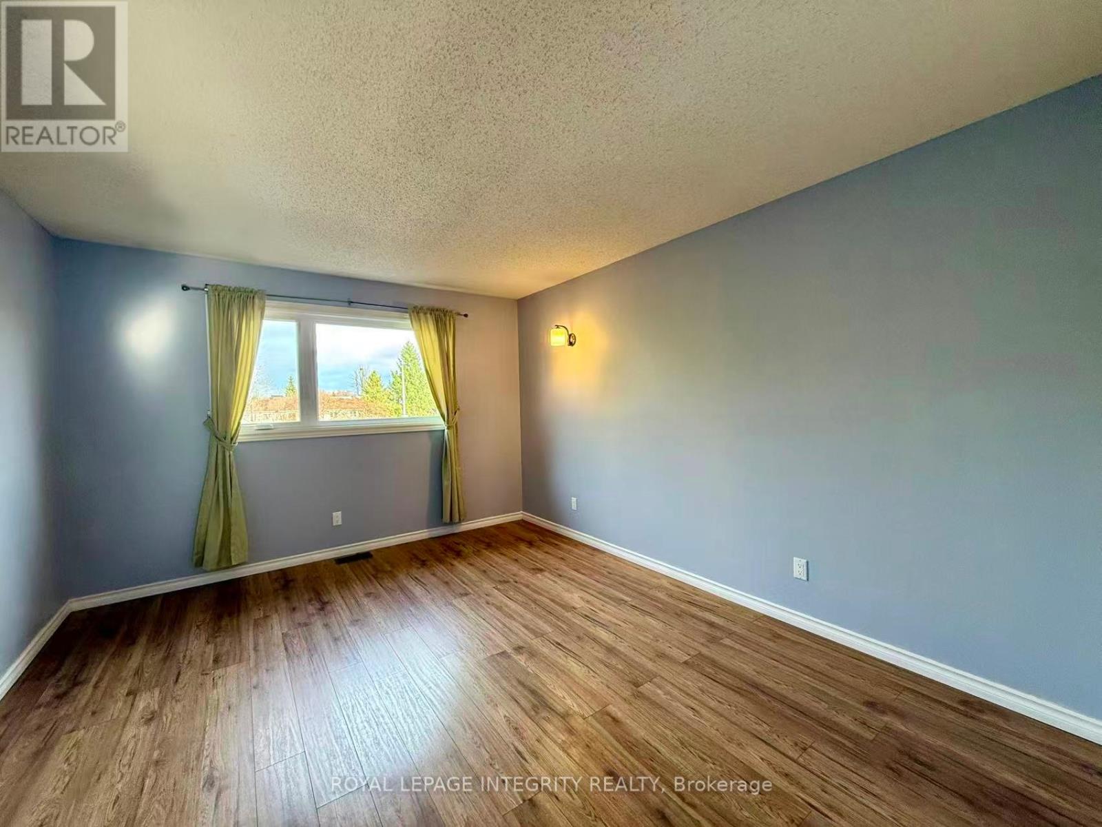 3 Baton Court, Ottawa, Ontario  K2L 4C8 - Photo 8 - X12549840