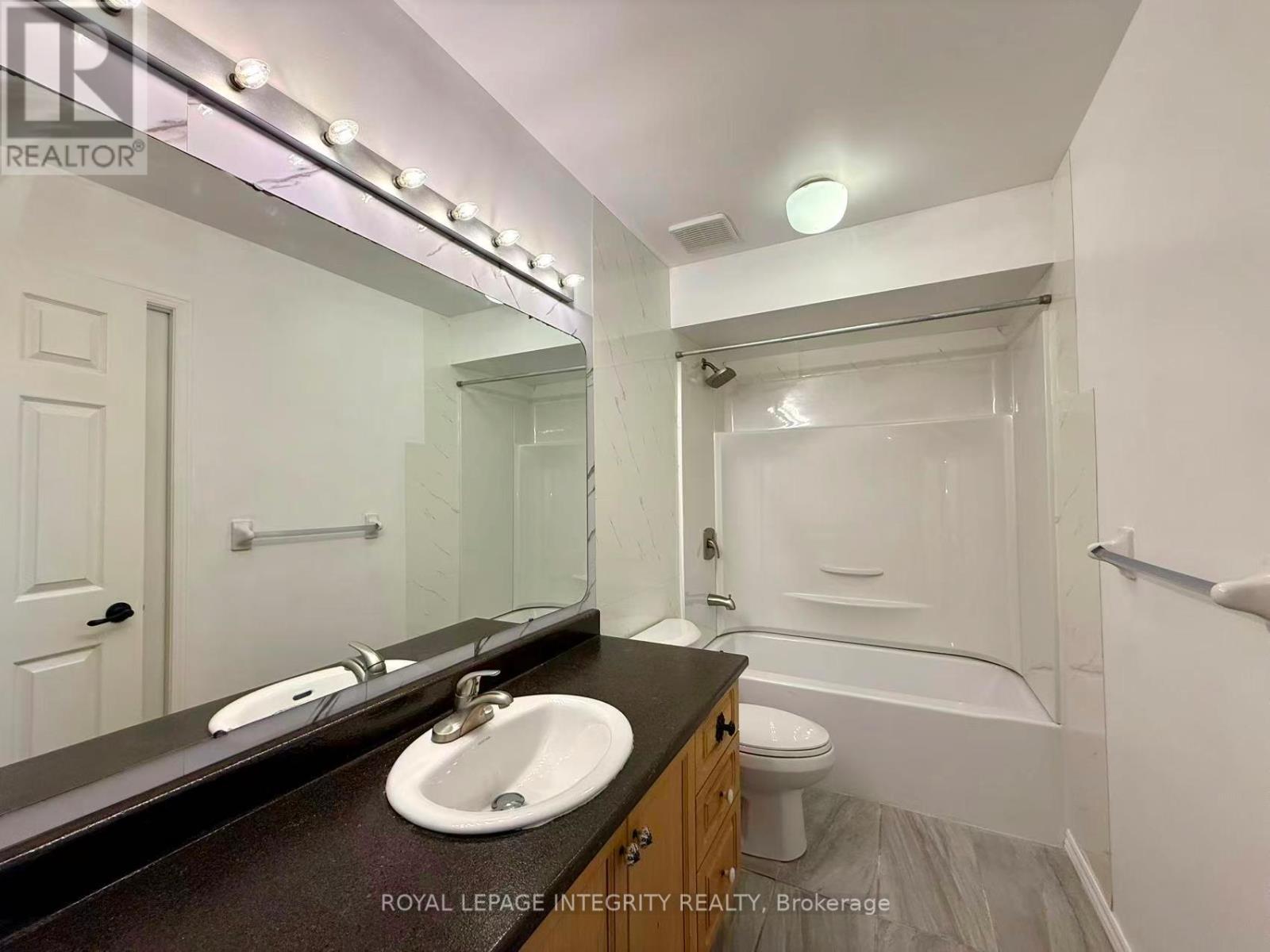 3 Baton Court, Ottawa, Ontario  K2L 4C8 - Photo 9 - X12549840