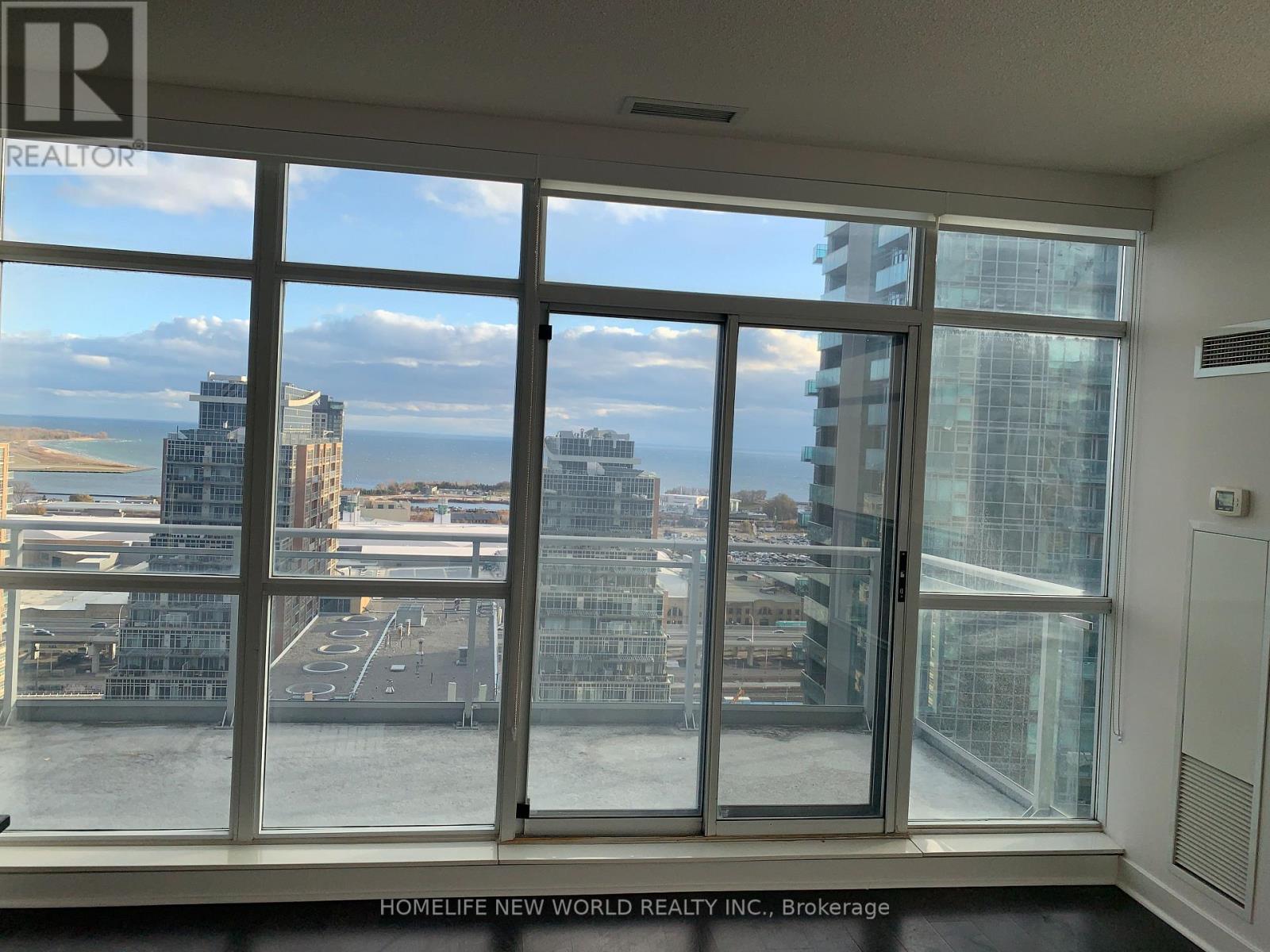 Uph03 - 100 Western Battery Road, Toronto, Ontario  M6K 3S2 - Photo 5 - C12388541